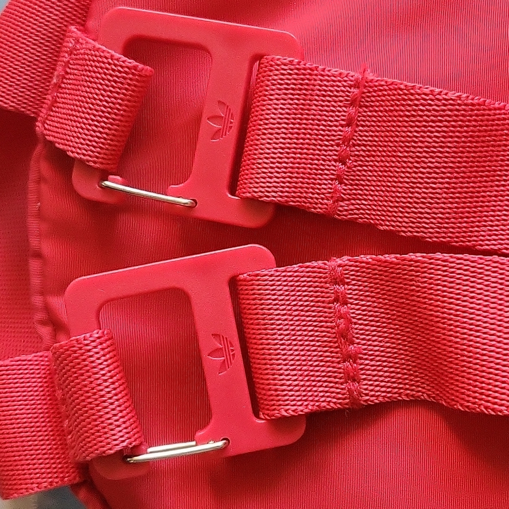 Adidas Mini Two Way Bag 🎒 - Picture 5 of 7